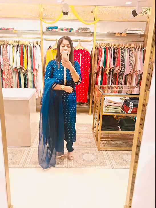 Elegant Polka Print Blue Cotton Kurta Set with Dupatta